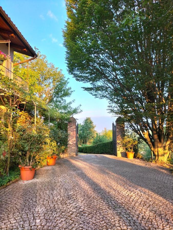 Sotto La Luna Bruna B&B Cocconato Exterior foto